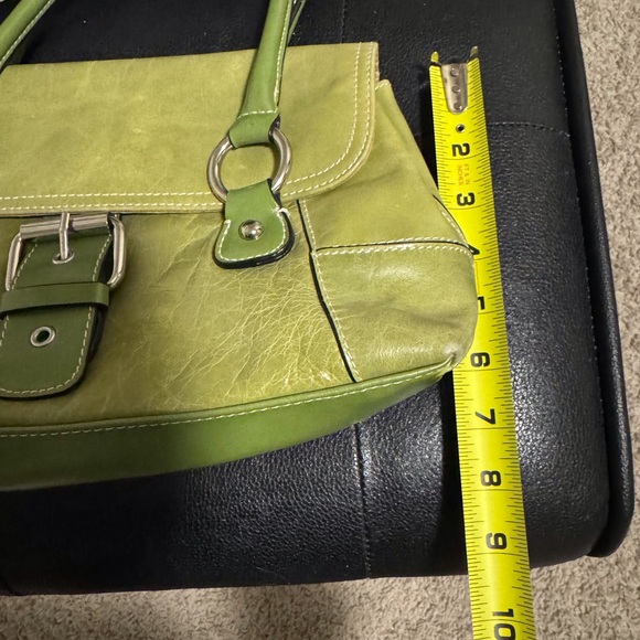 Giani Bernini shoulder bag in pistachio color - Picture 15 of 16